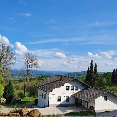 Ferienwohnung Urlaub Mit Aussicht Zenting Екстериор снимка